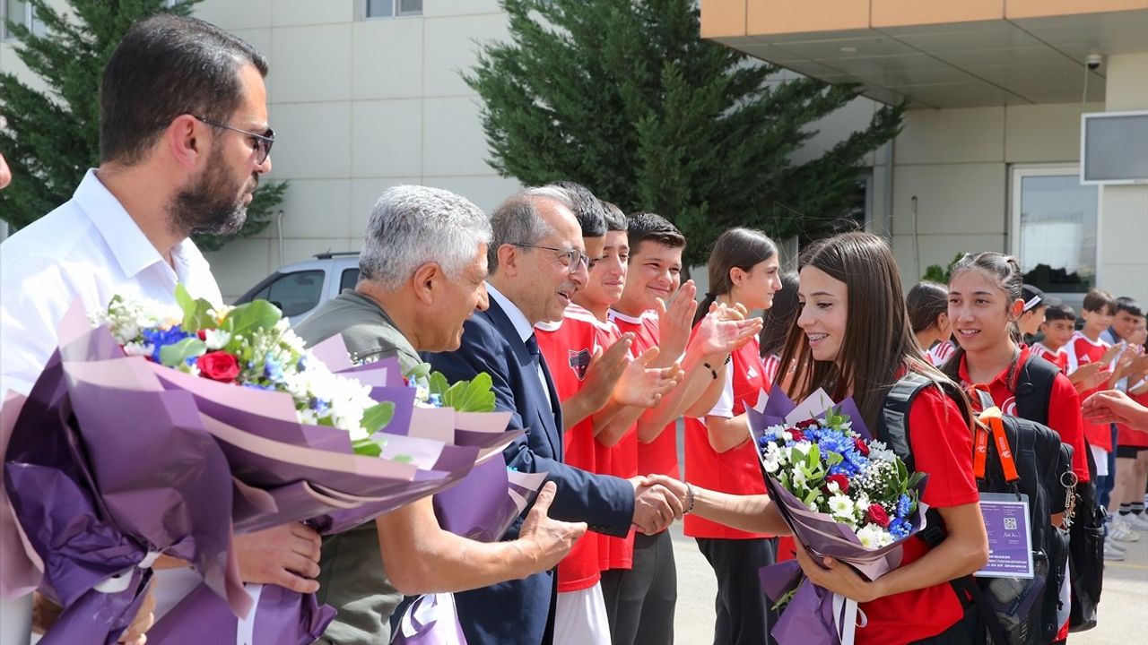 Edibe Yağız'dan Van'a Gümüş Madalya ile Dönüş