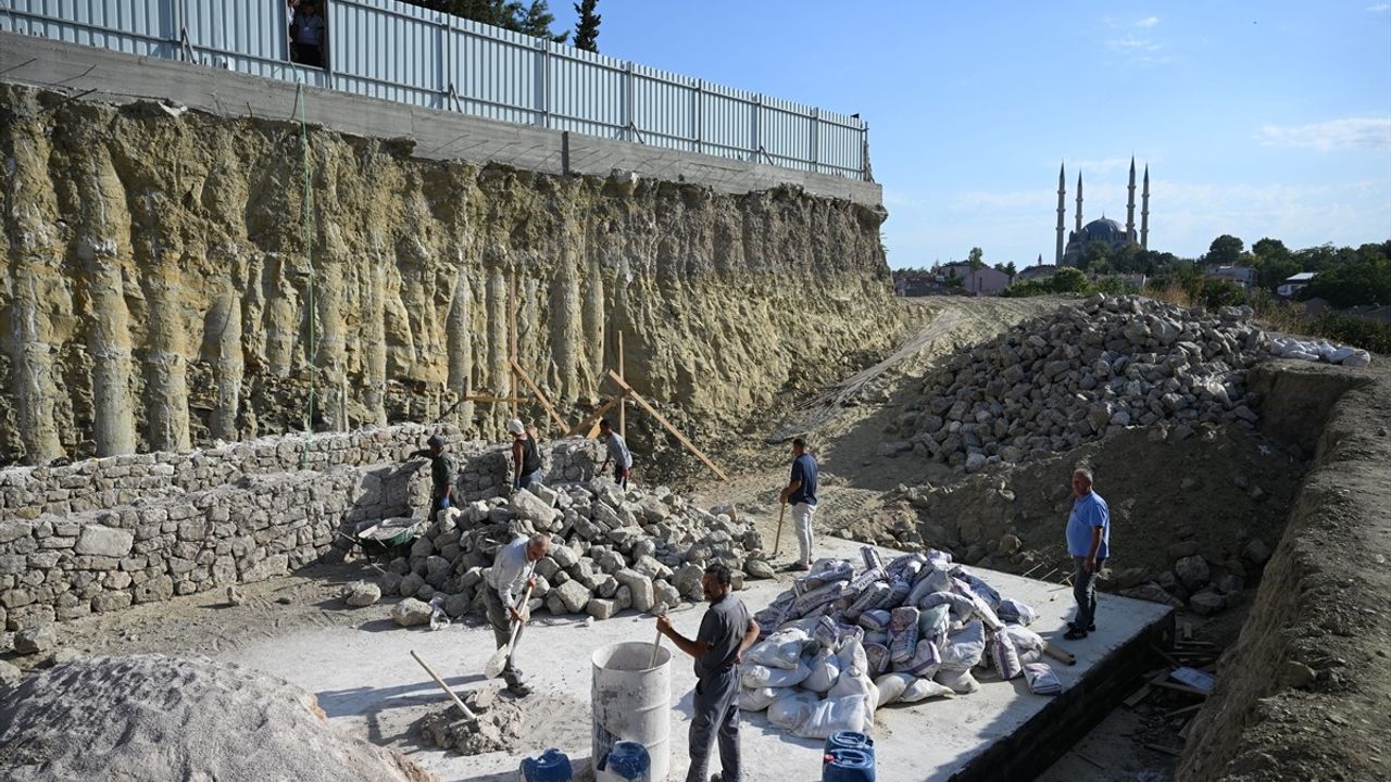 Edirne'de Muradiye Mevlevihanesi Yeniden Hayata Kazandırılıyor