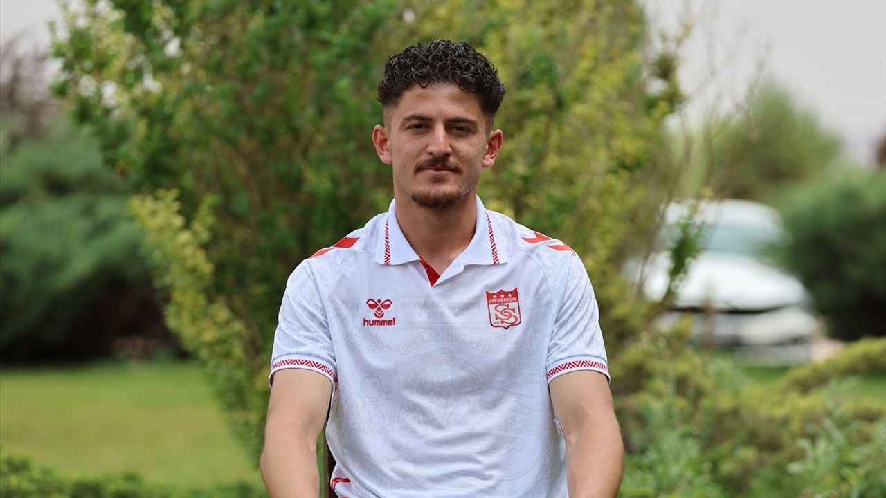 Emirhan Başyiğit'ten Taraftarlara Çağrı