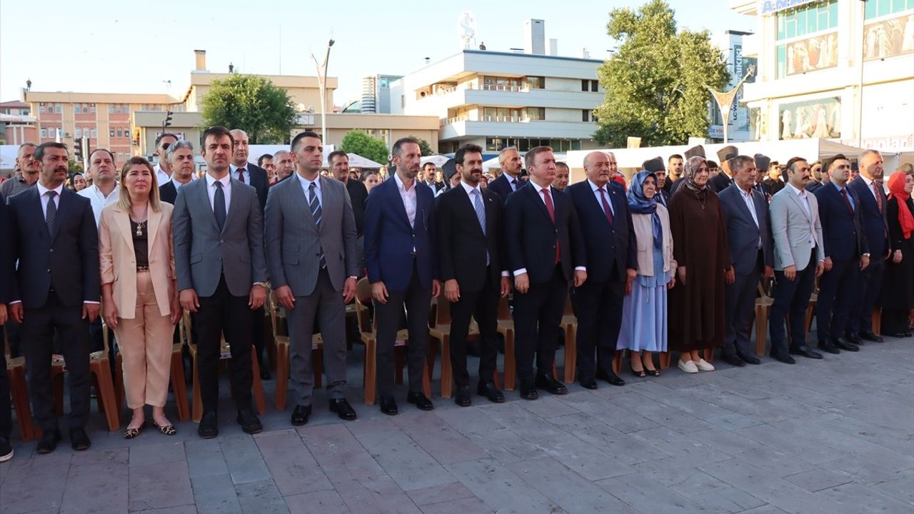 Erzincan'da Yaşayan Miras Festivali Başladı