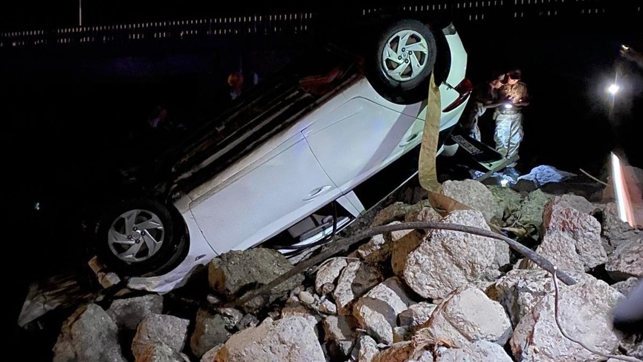 Erzurum'da Karasu Çayı'nda Kaybolan Genç Kızın Cesedi Bulundu