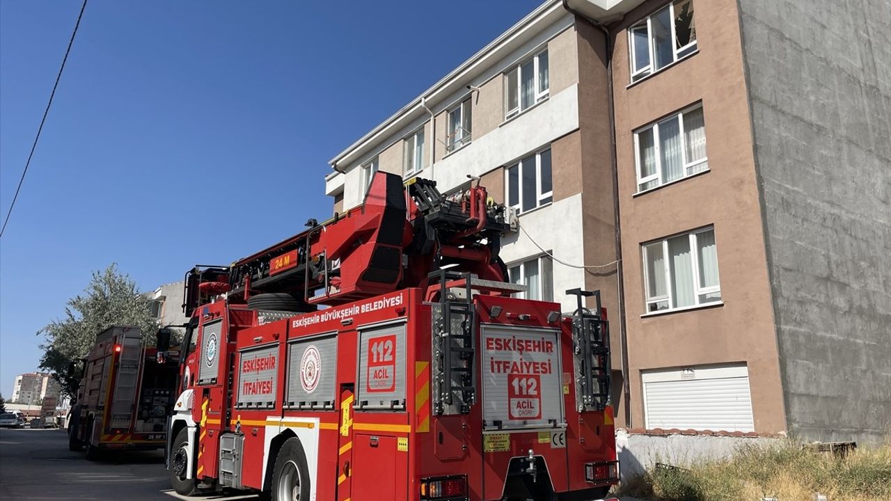 Eskişehir'de Evde Yangın: 56 Yaşındaki Adam Hayatını Kaybetti