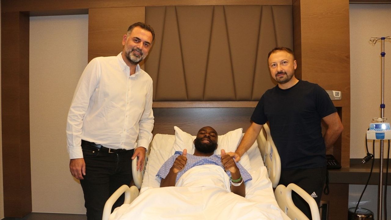 Gaziantep FK'dan M'Bakata'nın Sağlık Durumu Hakkında Açıklama