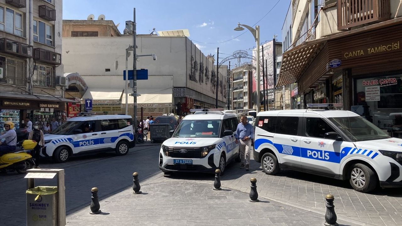 Gaziantep'te Cep Telefonu Satıcılarına Kaçakçılık Operasyonu