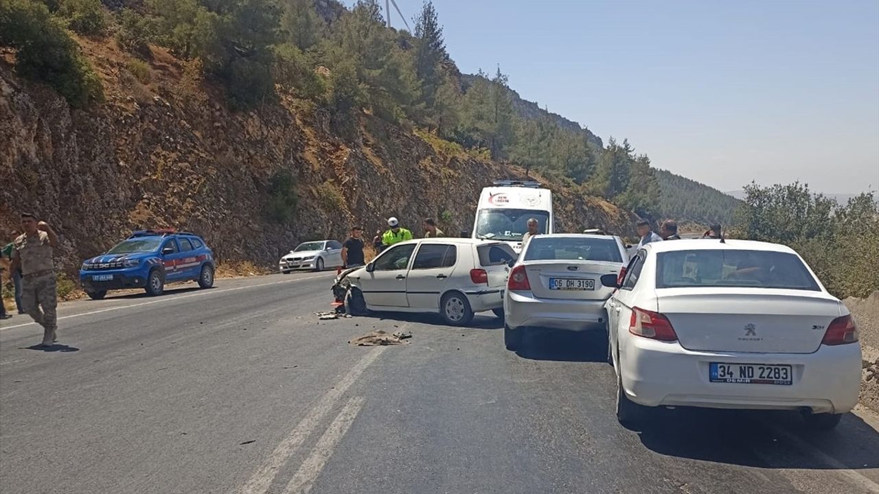 Gaziantep'te Zincirleme Trafik Kazası: 9 Yaralı