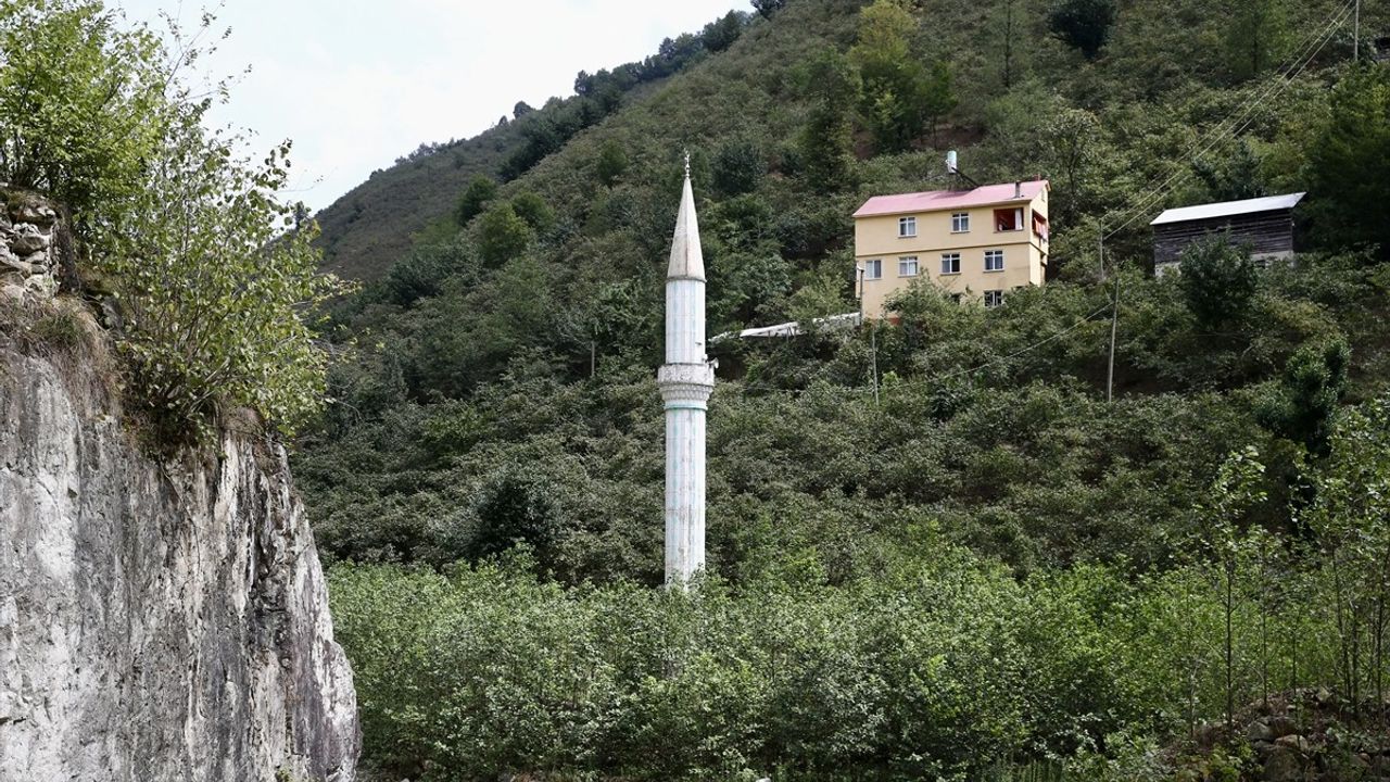 Giresun'daki Sel Afetinin İzleri: Ayakta Kalan Minare