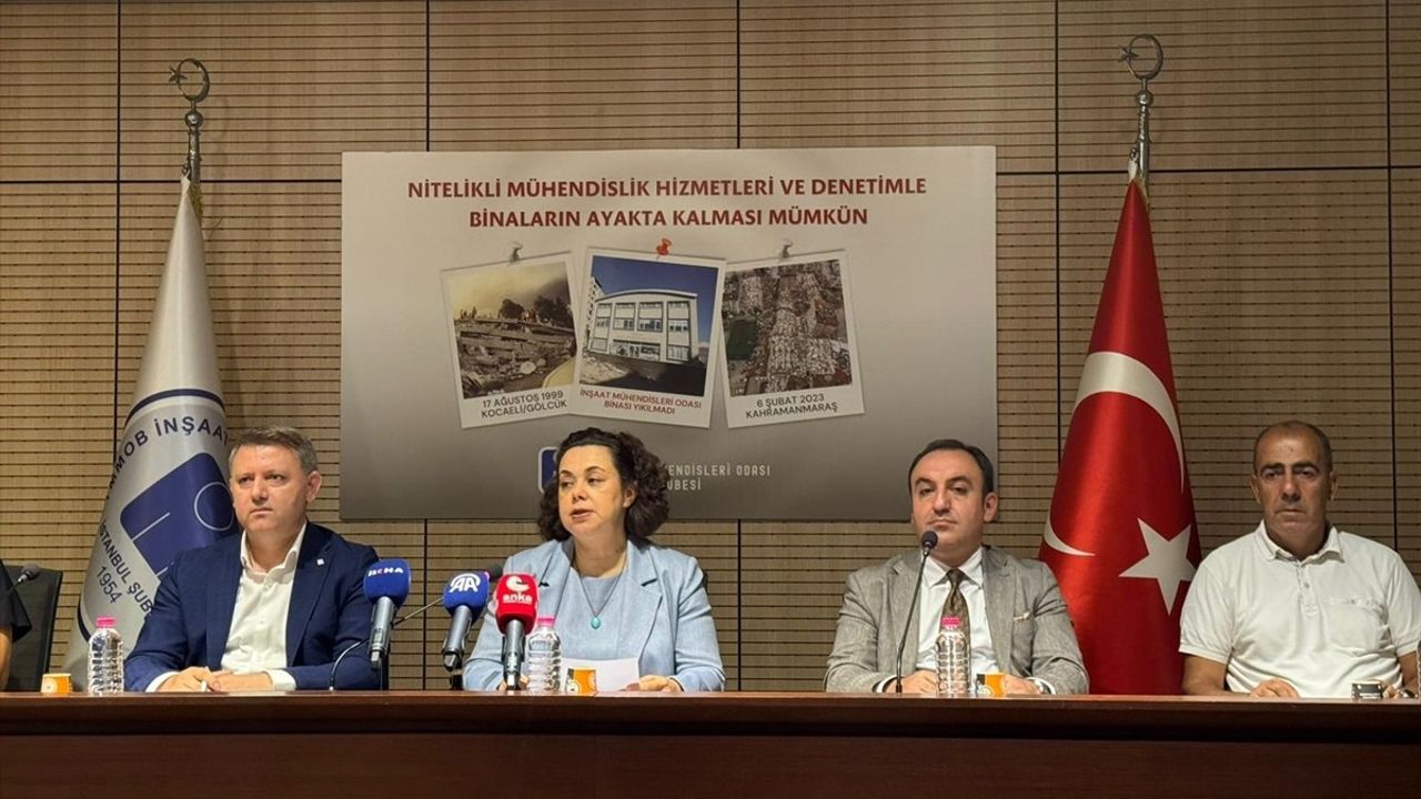 İnşaat Mühendisleri Odası İstanbul'da Deprem Toplantısı Düzenledi
