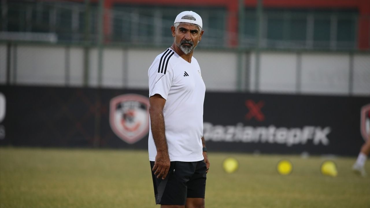 İsmet Taşdemir: Gaziantep FK Lige Galibiyetle Başlamak İstiyor