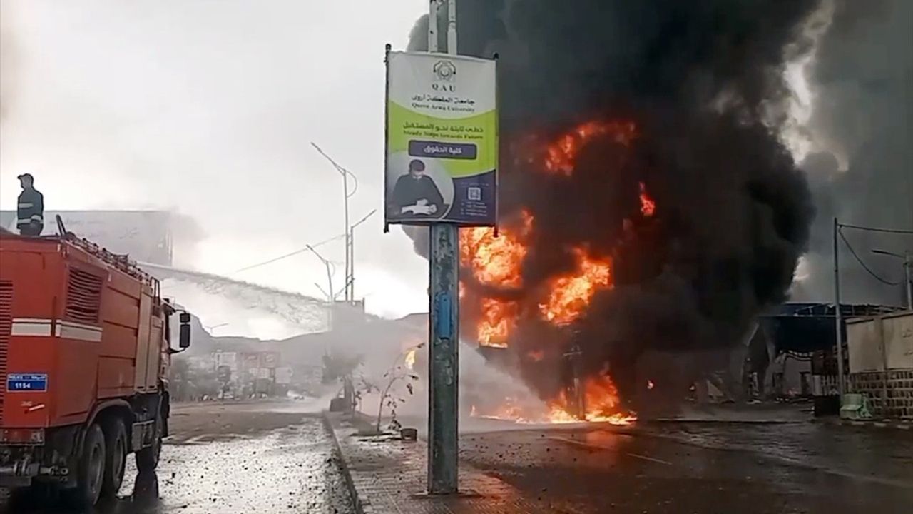 İsrail'in Sana'ya Hava Saldırısı: 2 Ölü, 35 Yaralı