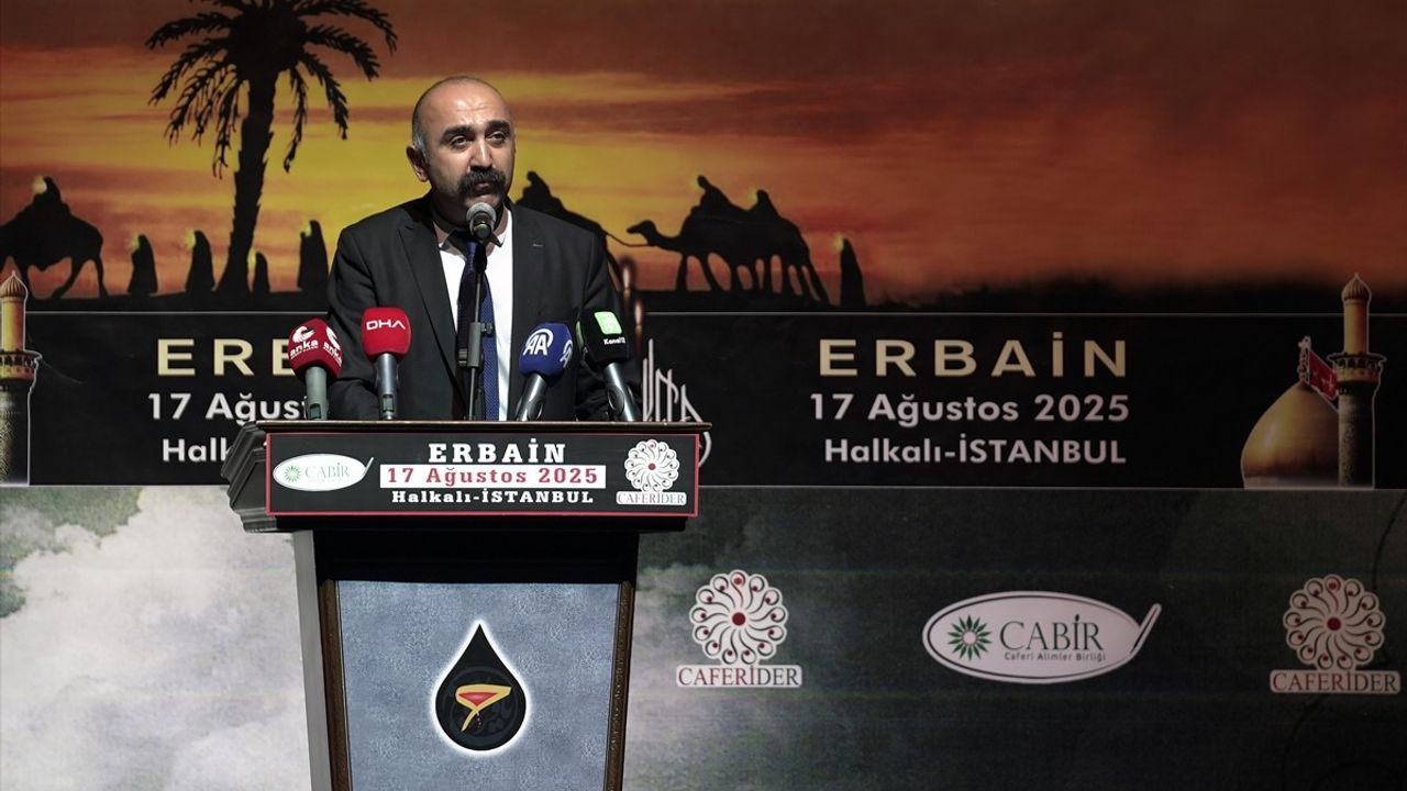 İstanbul'da Erbain Töreni Düzenlendi