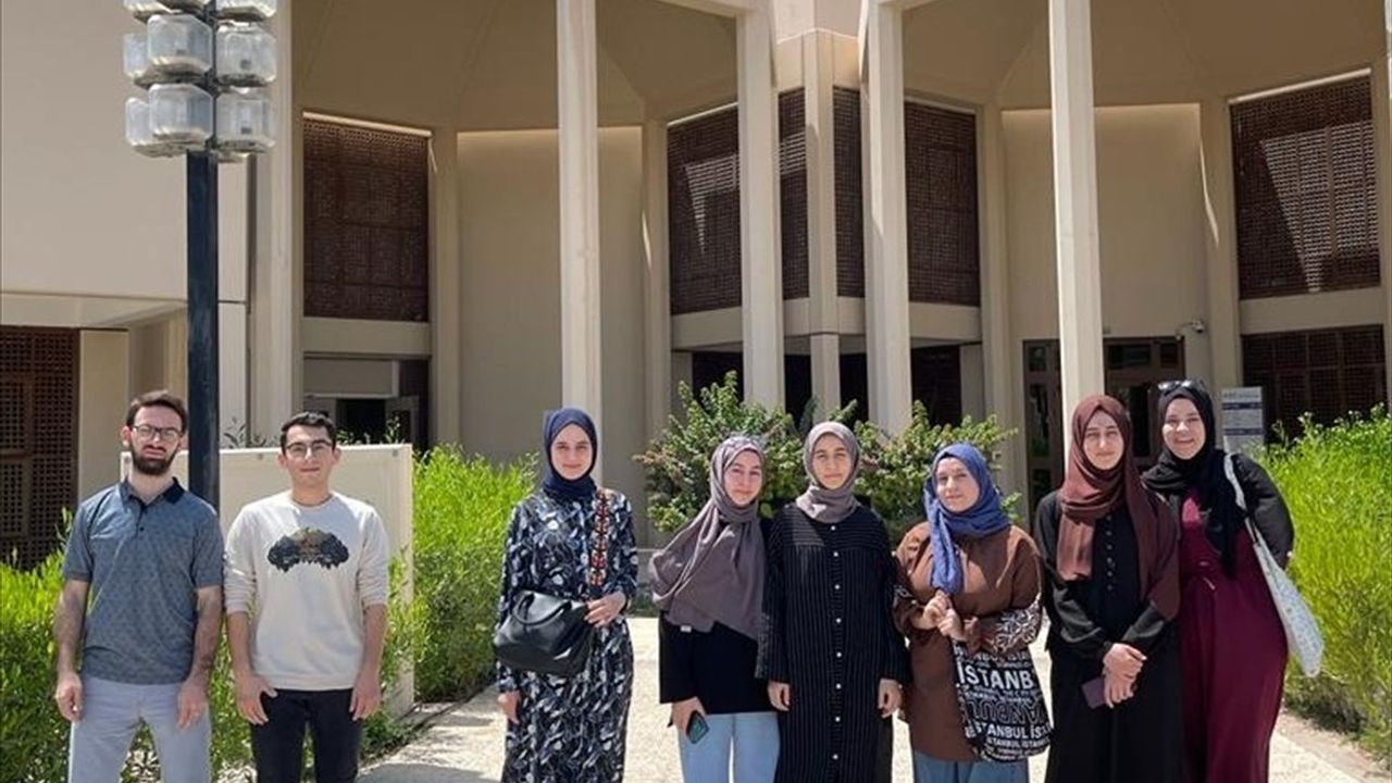Katar Üniversitesi'nde 30 Türk Öğrenciye Tam Burs İmkanı