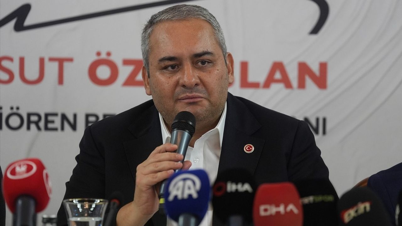 Keçiören'de 2. Geleneksel Taha Akgül Karakucak Güreşleri Başlıyor