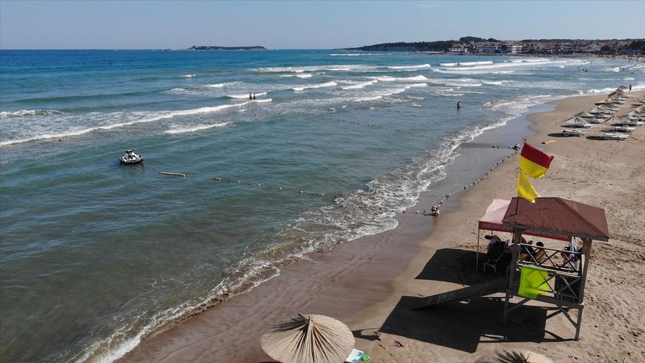 Kocaeli'de Cankurtaranlar 97 Kişiyi Boğulmaktan Kurtardı