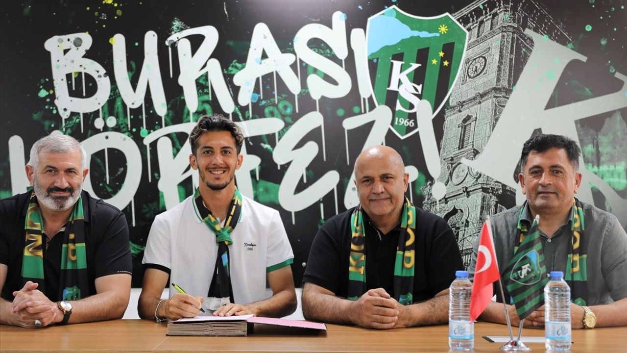 Kocaelispor'dan Tayfur Bingöl İmzası