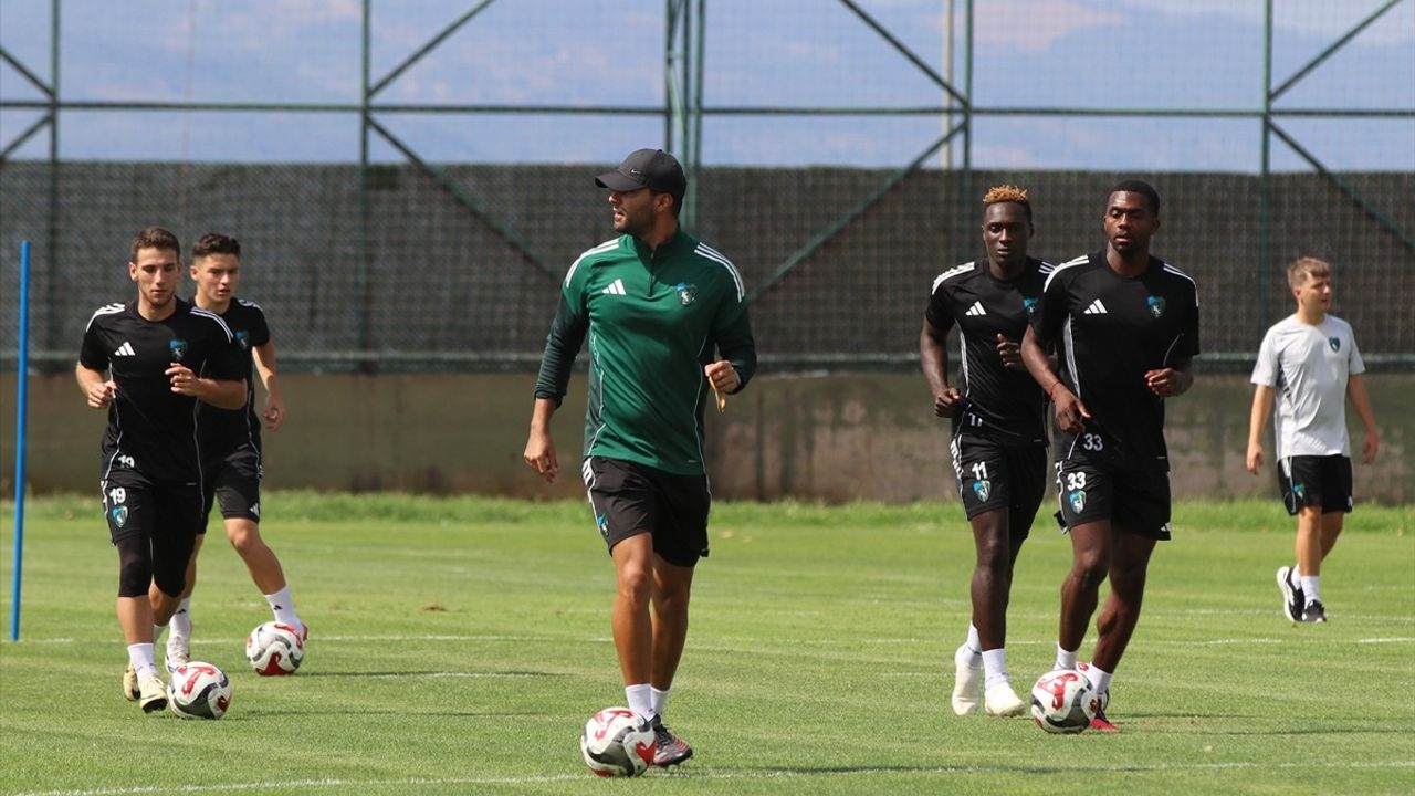 Kocaelispor, Samsunspor Maçına Hazırlıklarını Sürdürüyor