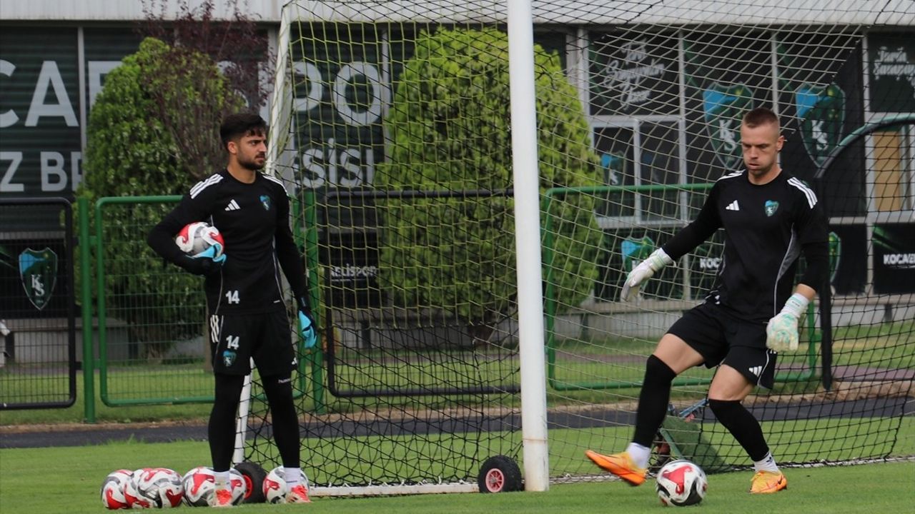 Kocaelispor, Trabzonspor Karşısında Hazırlıklarına Devam Ediyor
