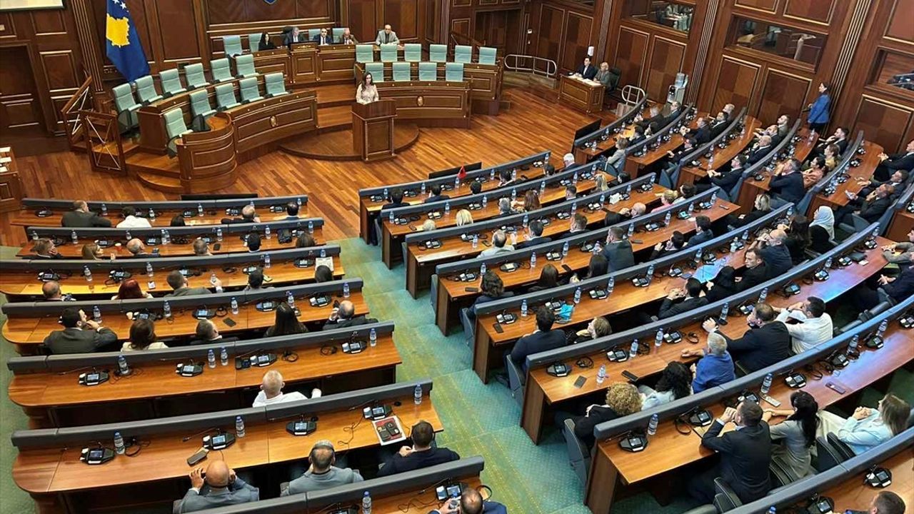 Kosova Meclis Başkanlığına Dimal Basha Seçildi