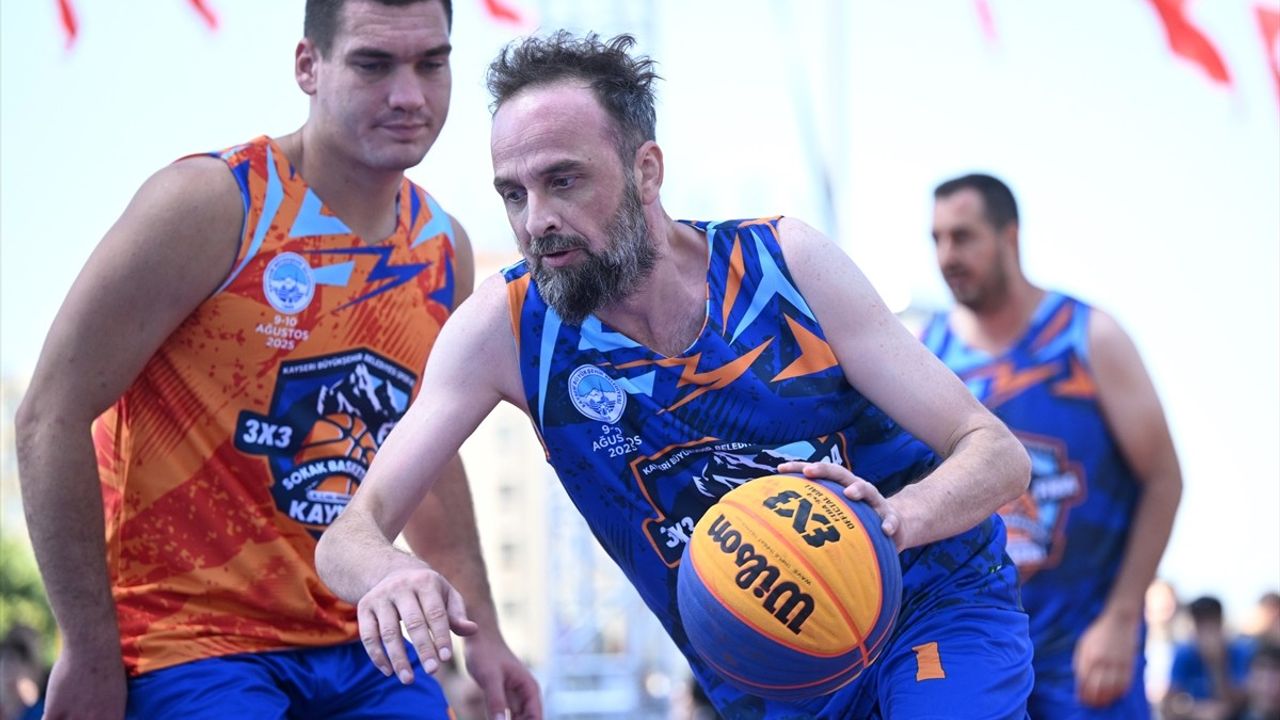 Lite Quest 3x3 Uluslararası Basketbol Turnuvası Kayseri'de Başladı