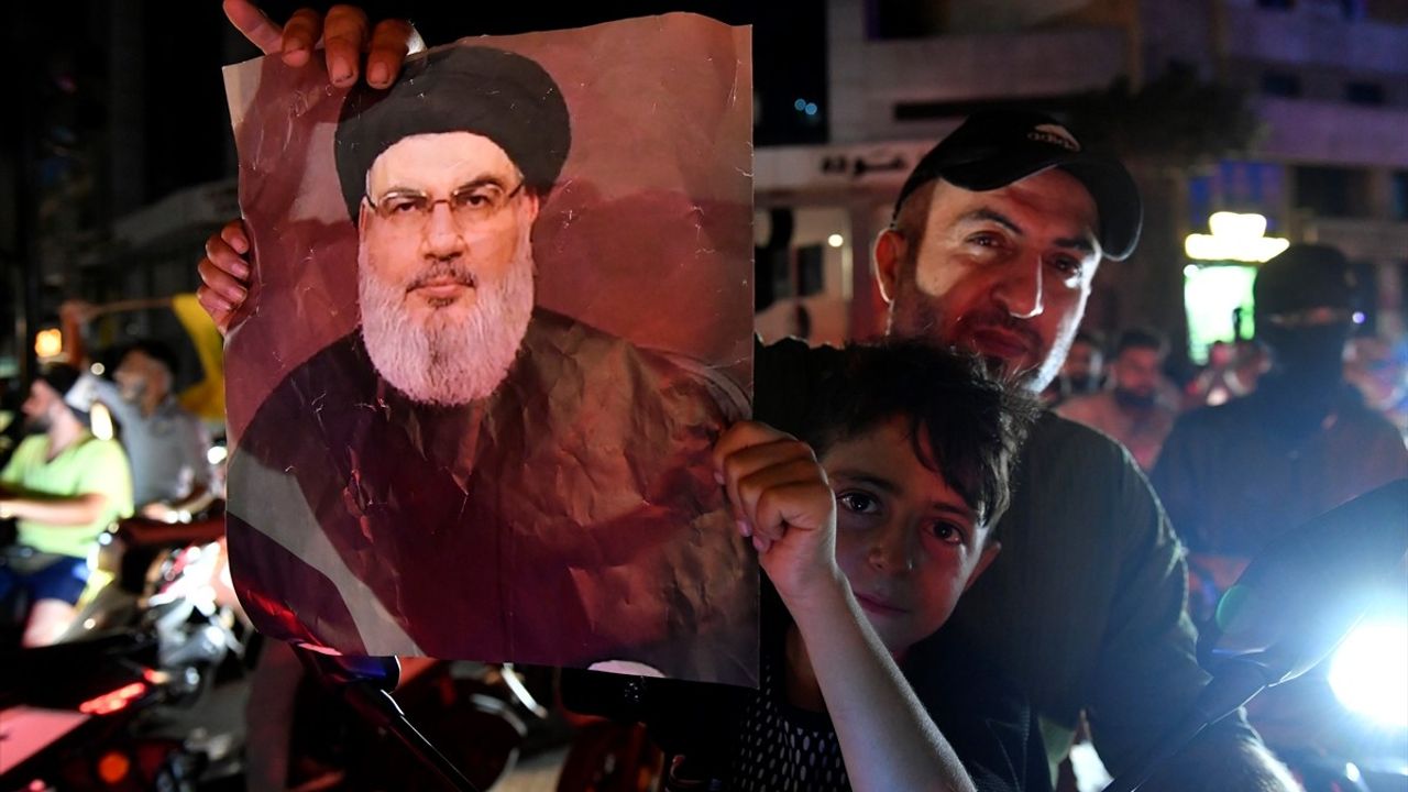Lübnan'da Protestolar: Hizbullah Destekçileri Hükümetin Silah Toplama Kararını Reddetti