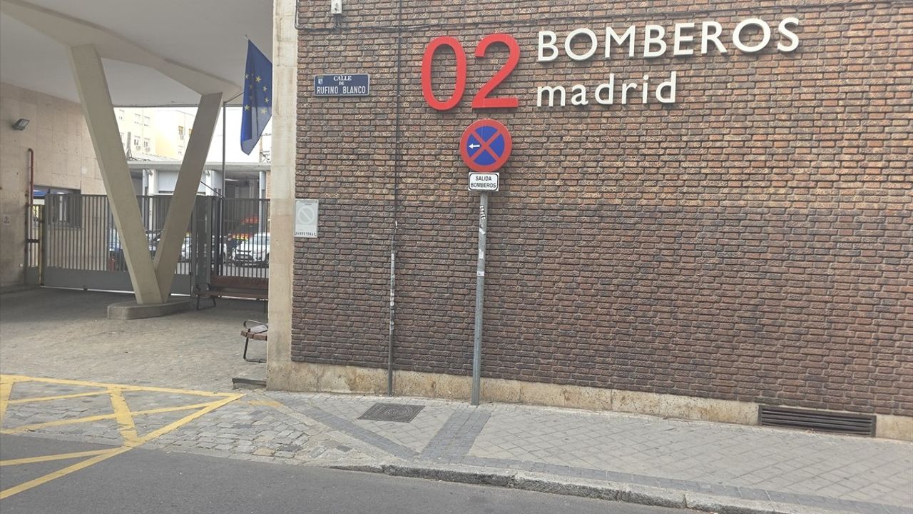 Madrid'de Orman İtfaiyecileri Süresiz Grevde