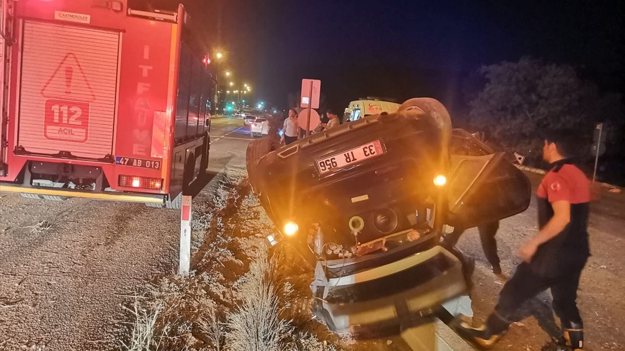 Mardin'de Devrilen Otomobilde Üç Yaralı