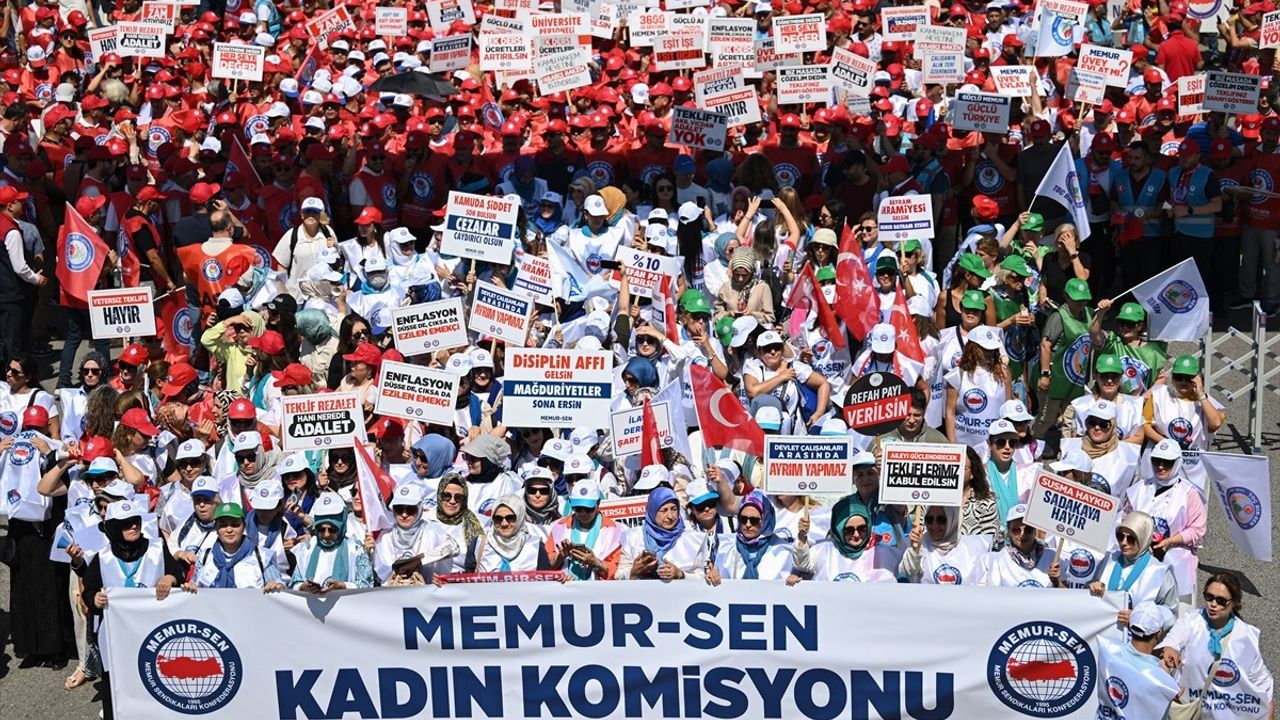 Memur Sendikalarından Ankara'da Miting