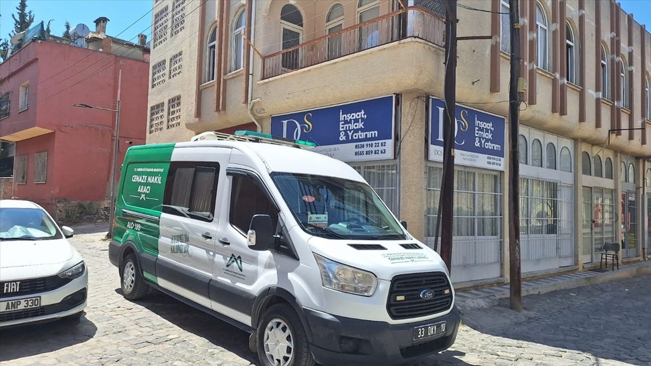 Mersin'de Kaybolan Kişi Evinde Ölü Bulundu