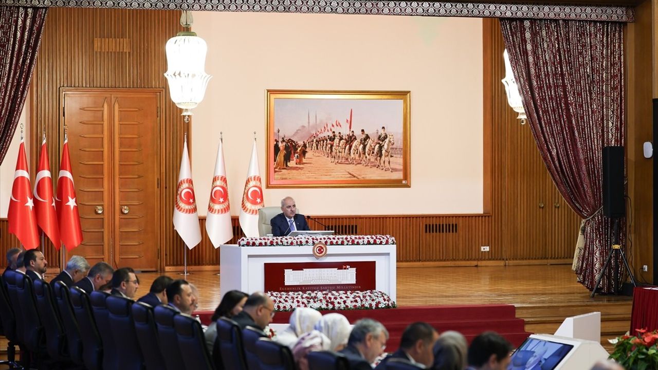 Milli Dayanışma ve Demokrasi Komisyonu Toplanıyor