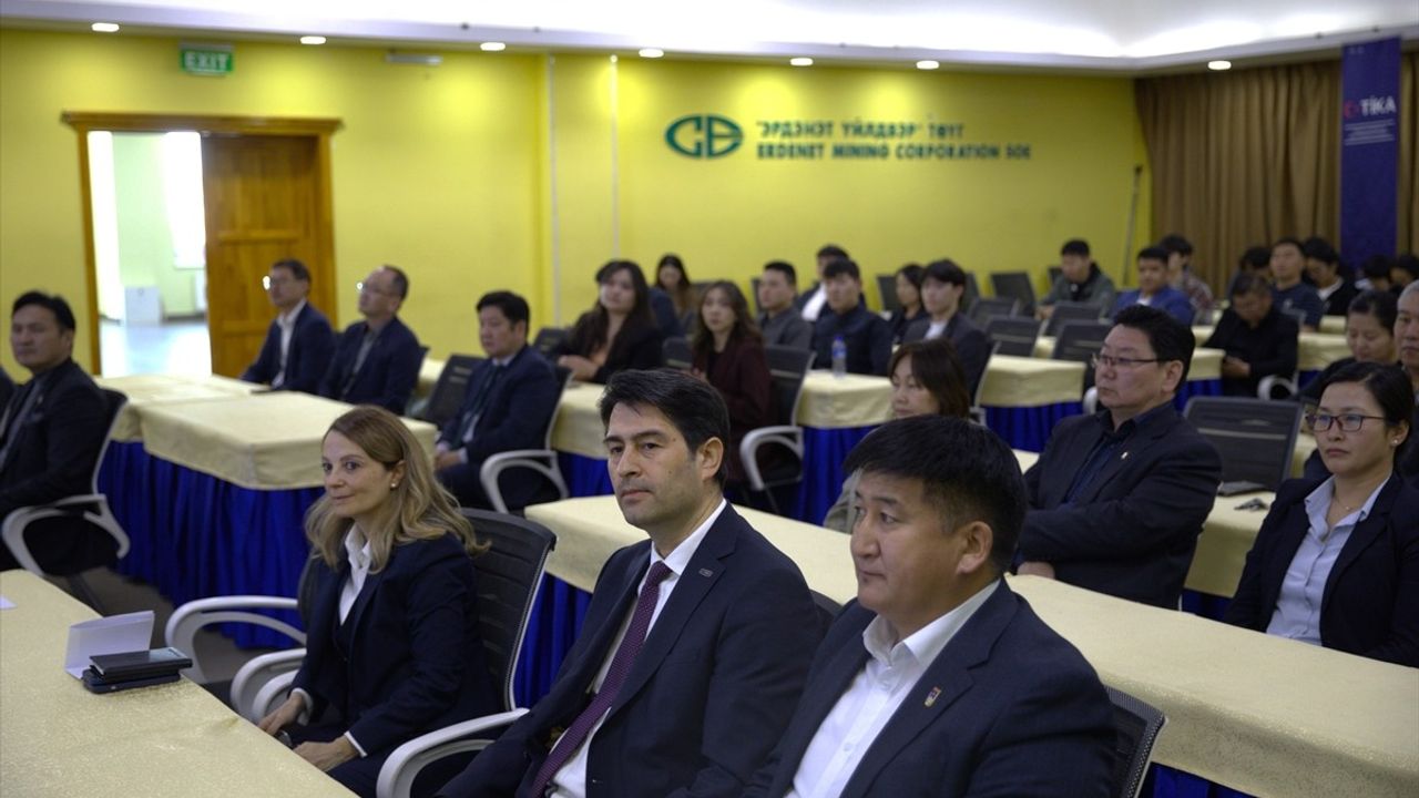 Moğolistan'da Geleceğin Mühendisleri Cezeri Lab'de Yetişiyor