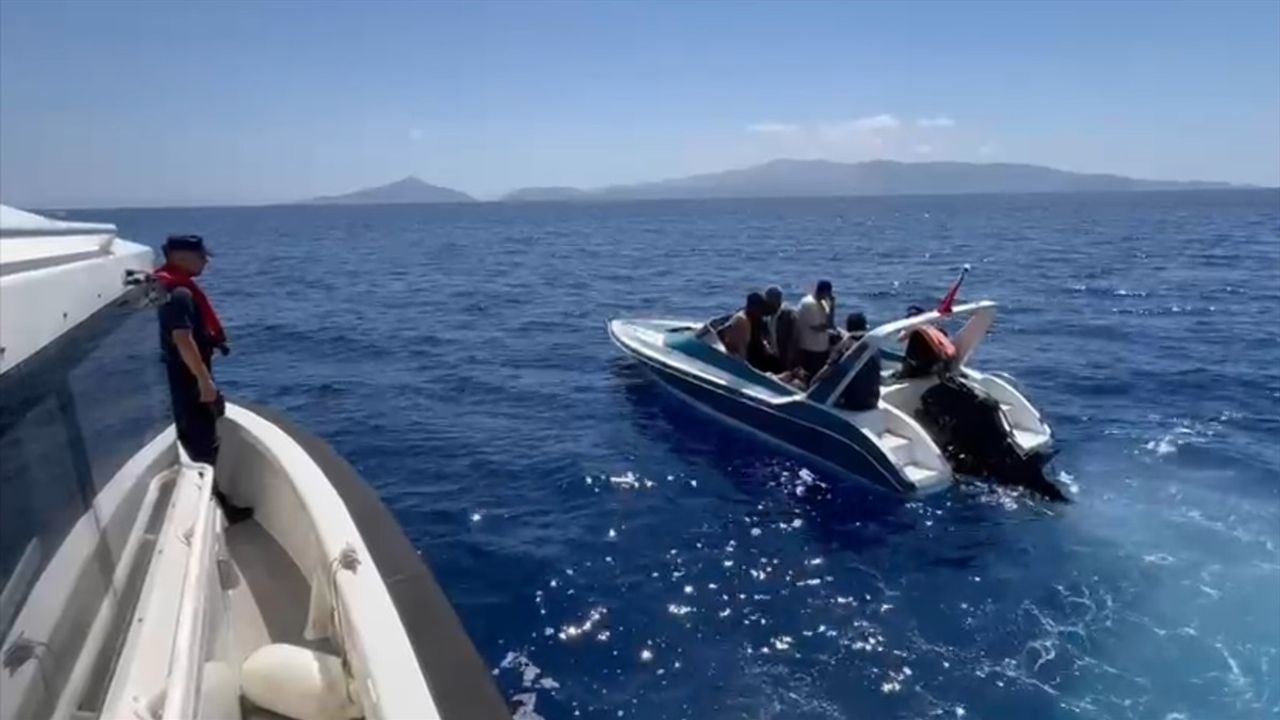 Muğla Açıklarında 39 Düzensiz Göçmen Kurtarıldı