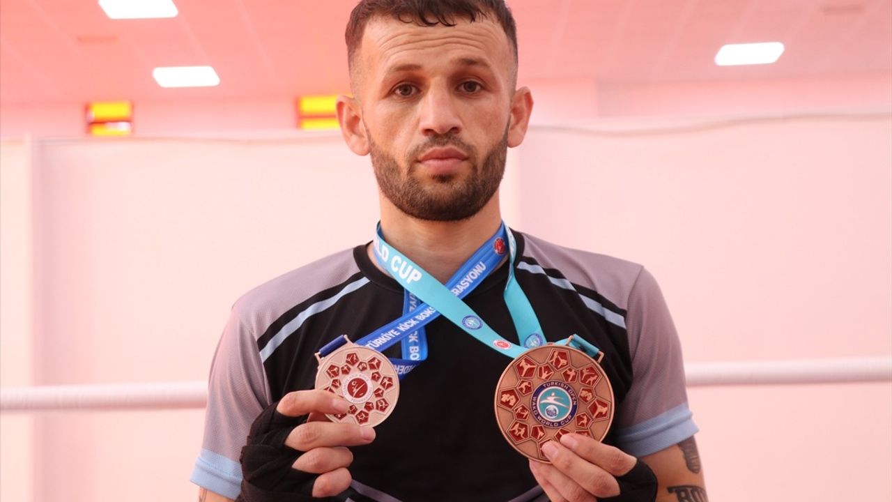 Muharrem Solgun, Kick Boks'ta Dünya Üçüncüsü Oldu