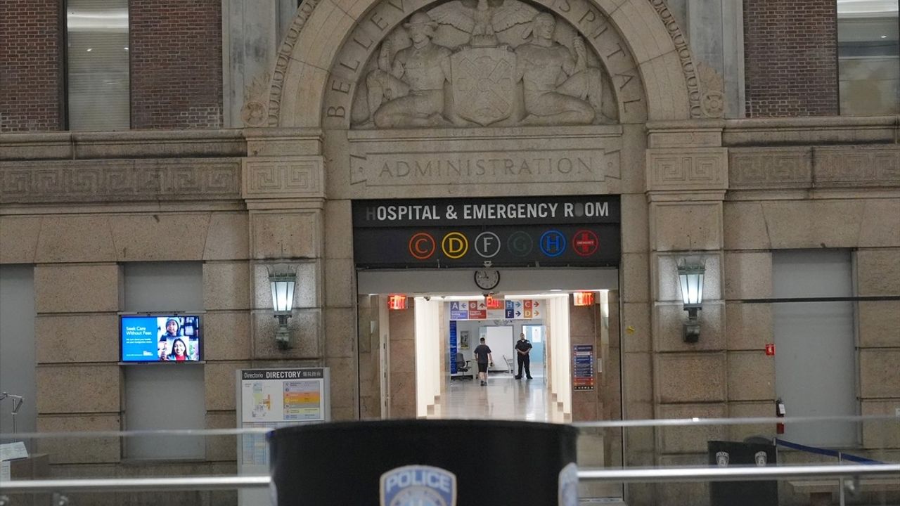New York'ta Türk Bisiklet Taksi Sürücüsü Hayati Tehlike Yaşıyor