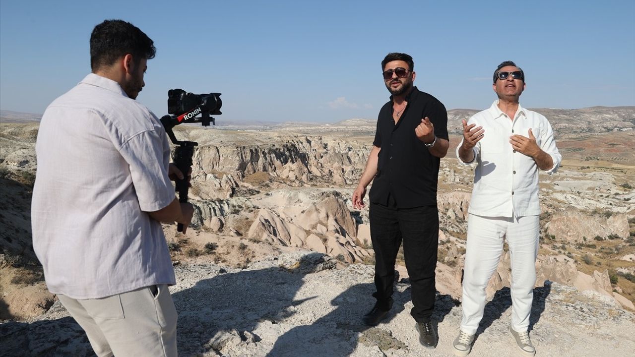 Rafet El Roman Kapadokya'da Yeni Klip Çekti