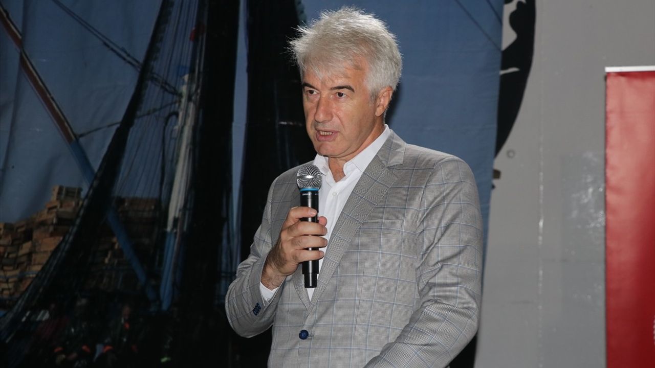 Rize'de Balıkçıların Sezonu Başladı
