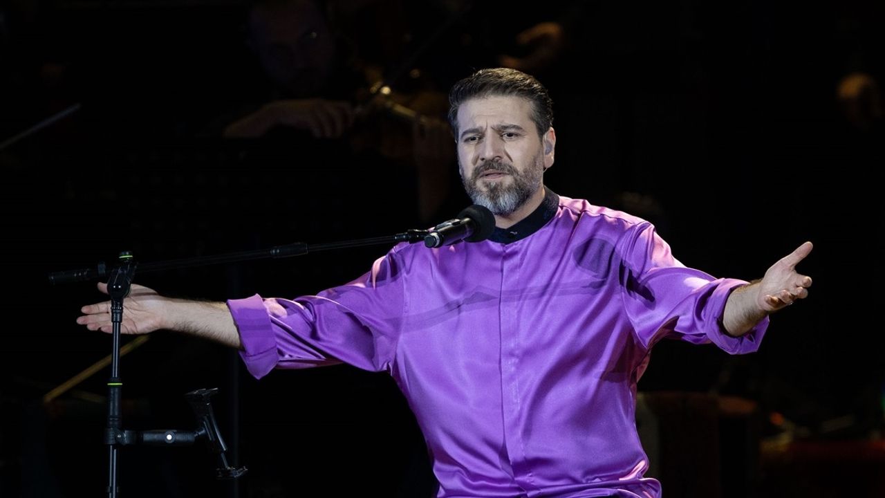 Sami Yusuf İstanbul'da Unutulmaz Bir Konser Verdi