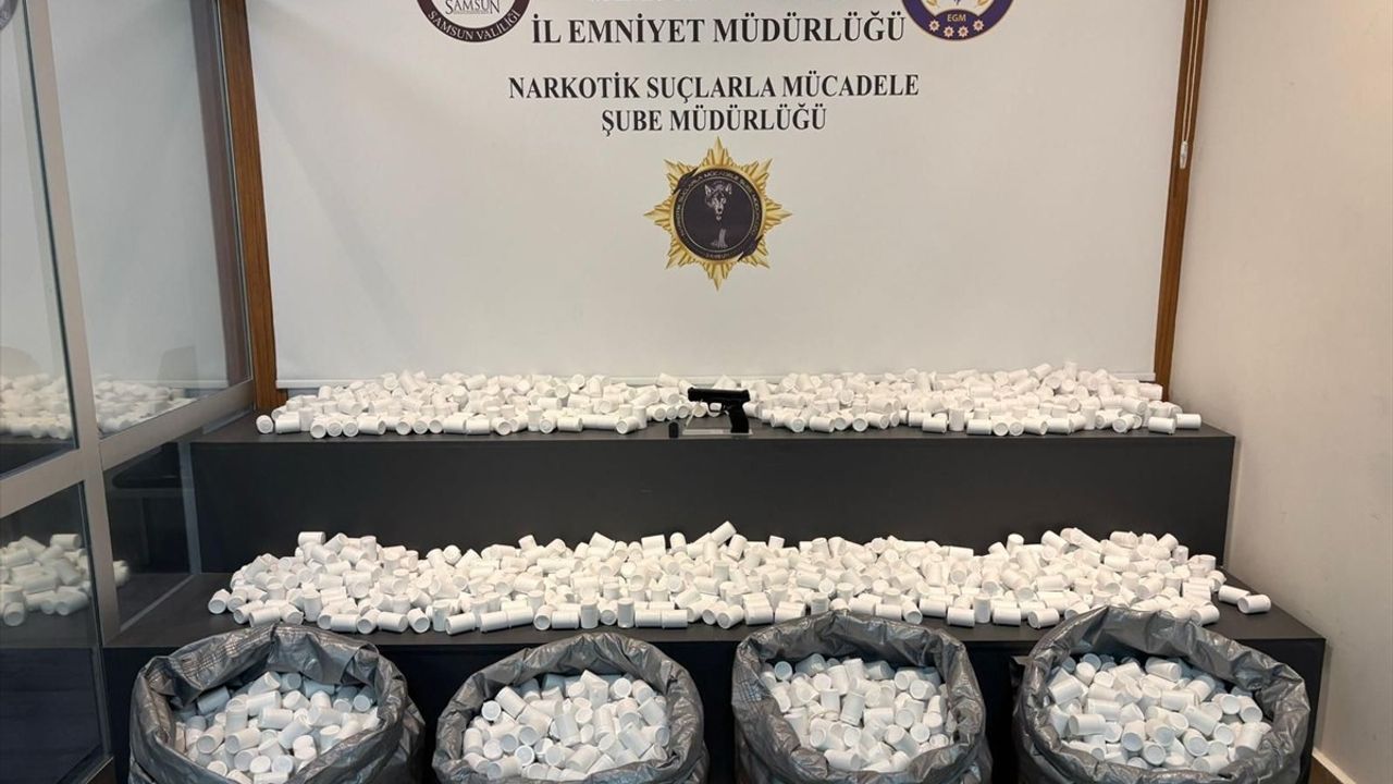 Samsun'da Büyük Narkotik Operasyonu: 171 Bin Ecza Hapı Ele Geçirildi