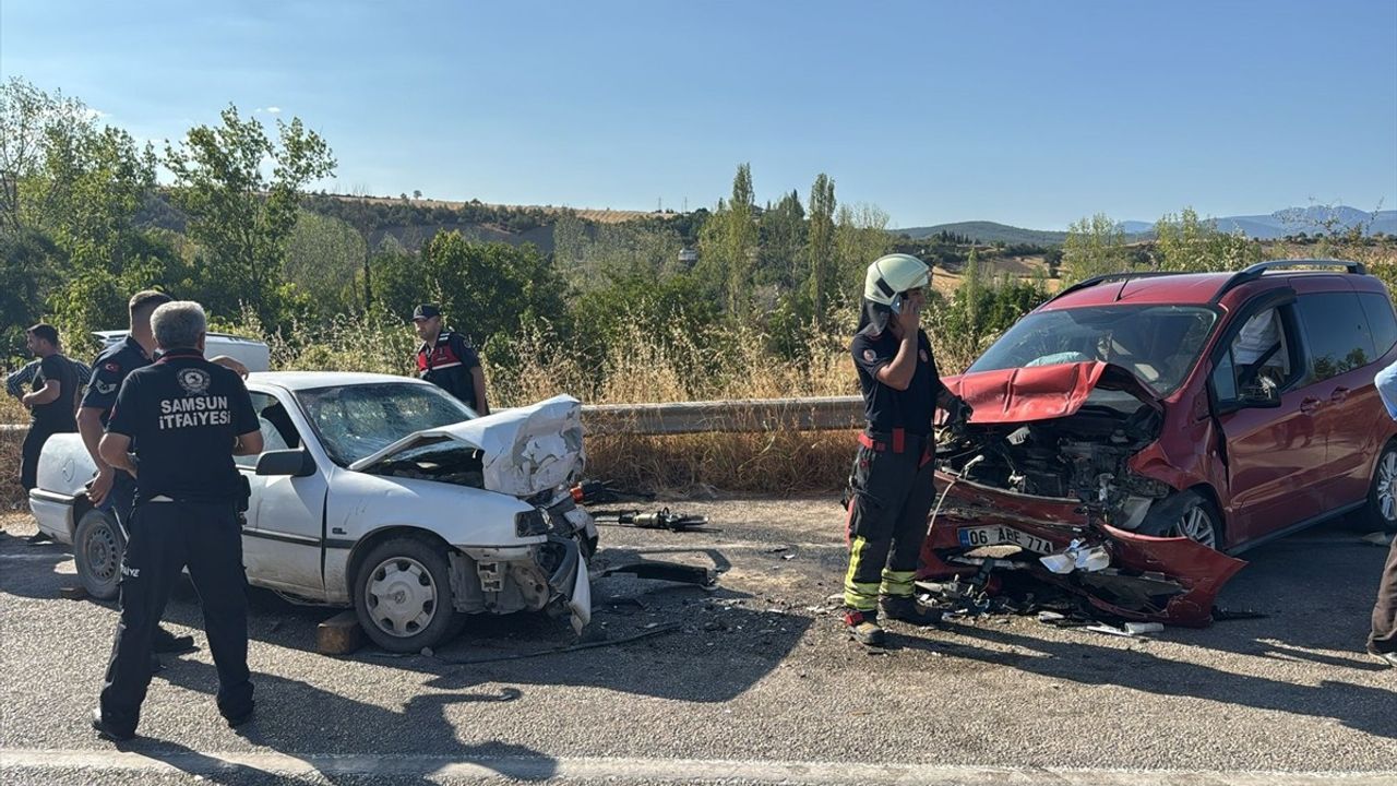 Samsun'da Trafik Kazası: 1 Ölü, 11 Yaralı