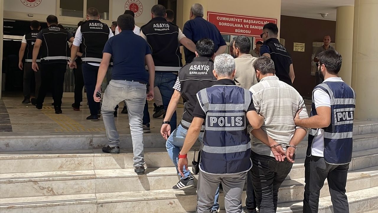 Şanlıurfa'da Otele Silahlı Saldırı Güvenlik Kamerasında görüntülendi