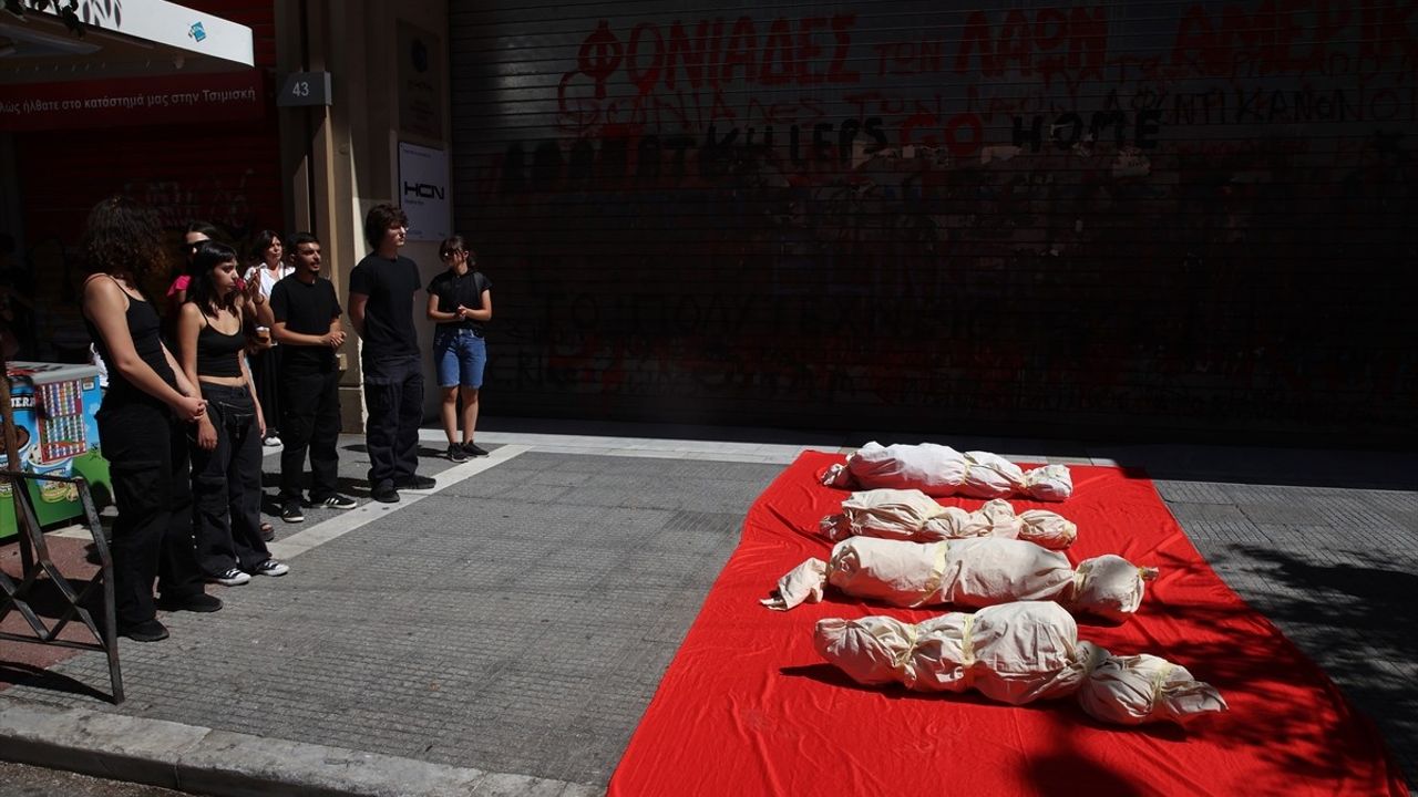 Selanik'te Filistin'e Destek Gösterisi Düzenlendi