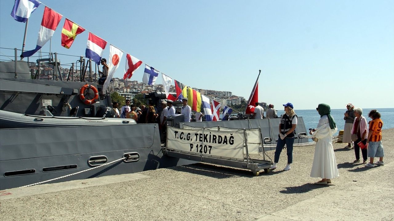 Sinop'ta TCG Tekirdağ Gemisi Ziyarete Açıldı