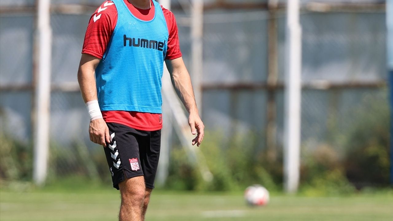 Sivasspor, Erzurumspor FK ile Maç Hazırlıklarını Sürdürüyor