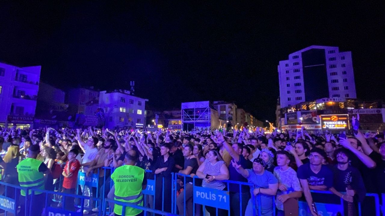 Sorgun Festivali'nde Hayko Cepkin Rüzgarı