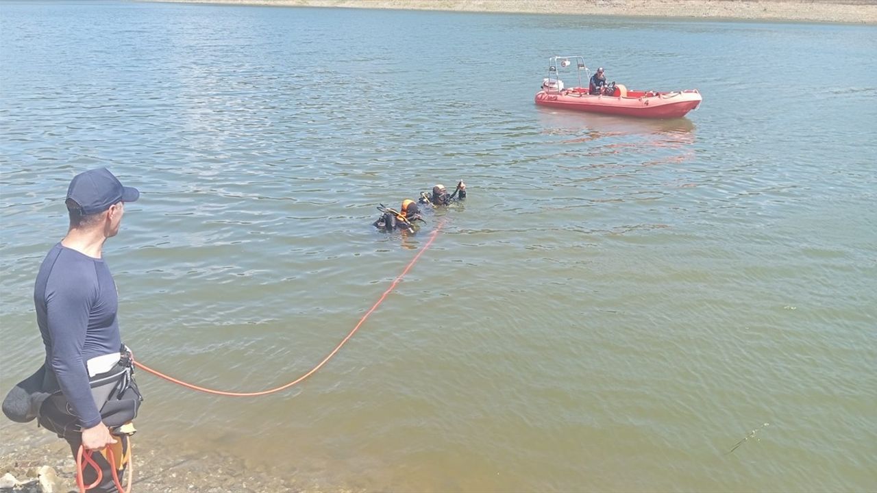 Sultangazi'de Kaybolan Yaşlı Adamın Cesedi Bulundu