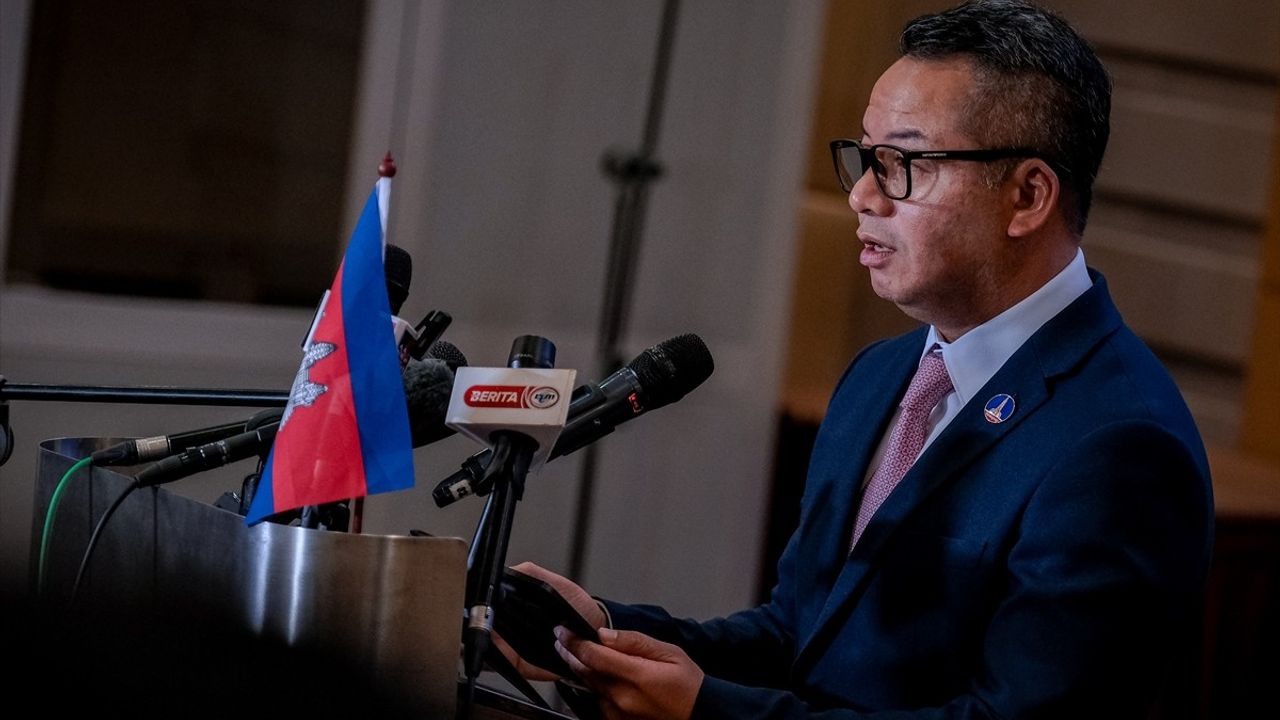 Tayland ve Kamboçya 13 Maddede Ateşkes Anlaştı