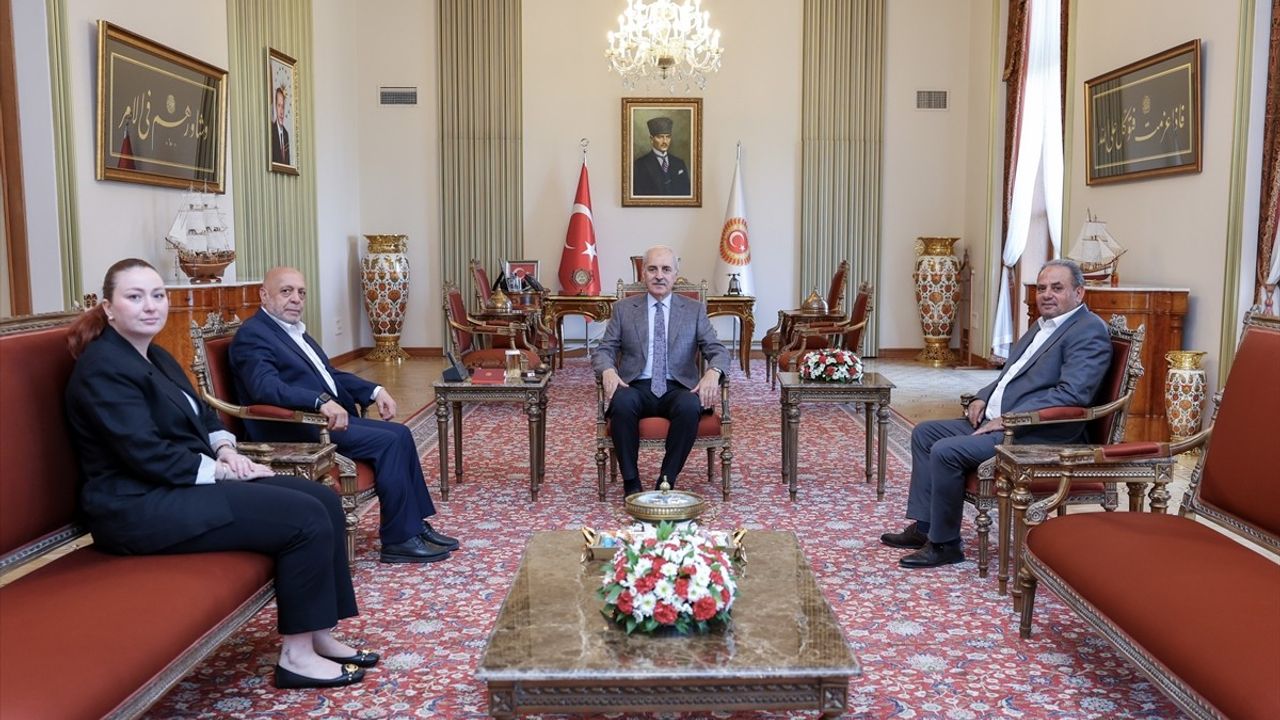 TBMM Başkanı Kurtulmuş, HAK-İŞ Genel Başkanı Arslan ile Görüştü