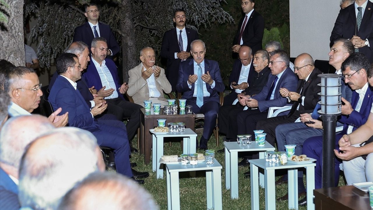 TBMM Başkanı Numan Kurtulmuş'tan Bakan Şimşek'e Taziye Ziyareti
