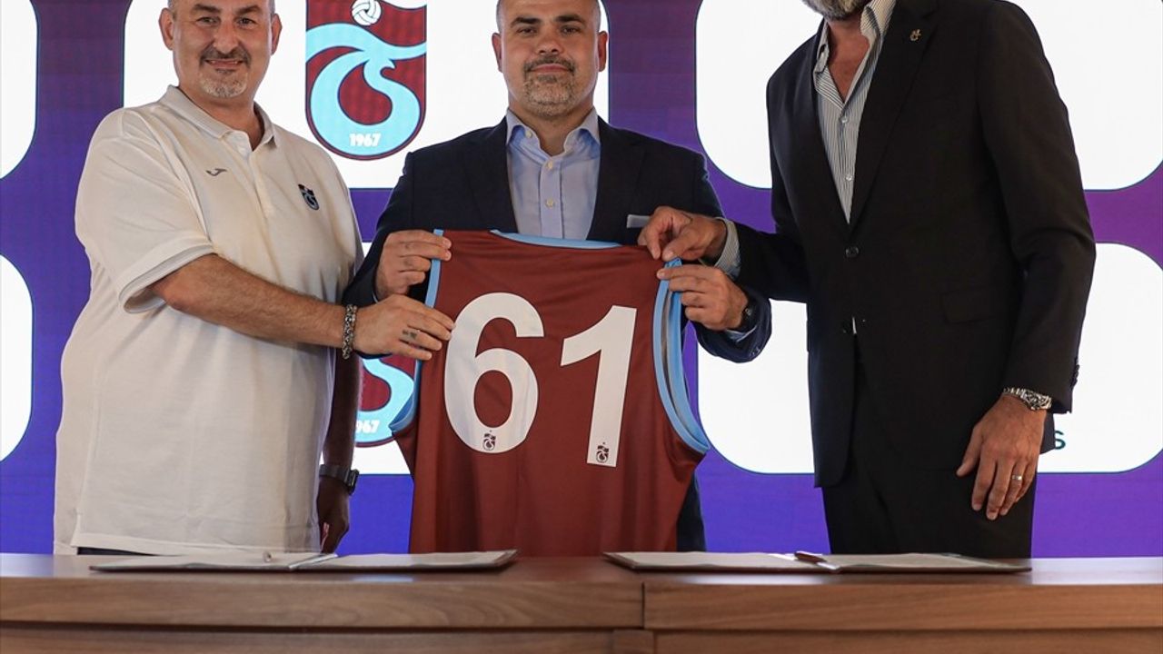 Trabzonspor Basketbol Takımı Yeniköy Motors ile Sponsorluk Anlaşması İmzaladı