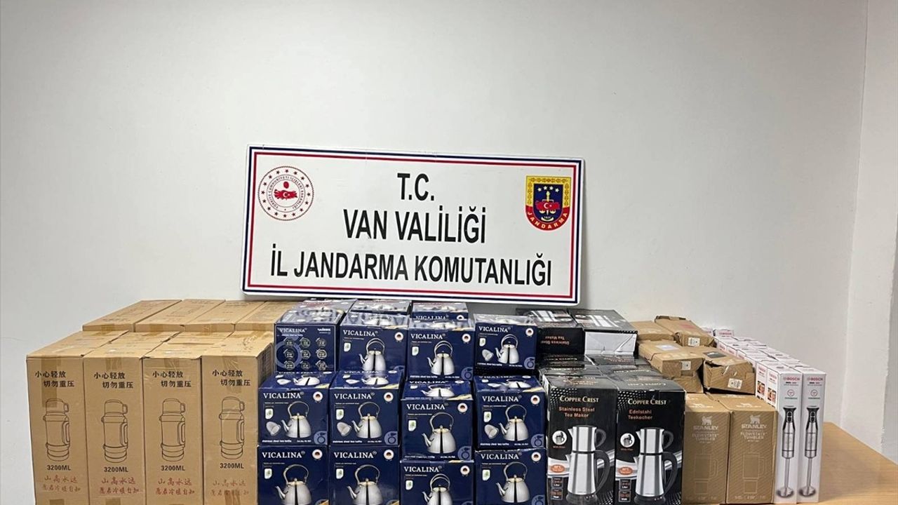 Van'da Kaçakçılık Operasyonları: 43 Gözaltı