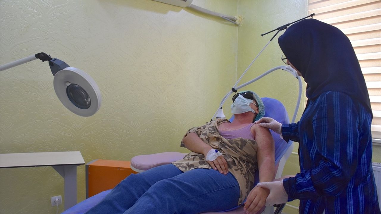 Van'da Zararlı Kremler Hastane Kapılarını Aştı