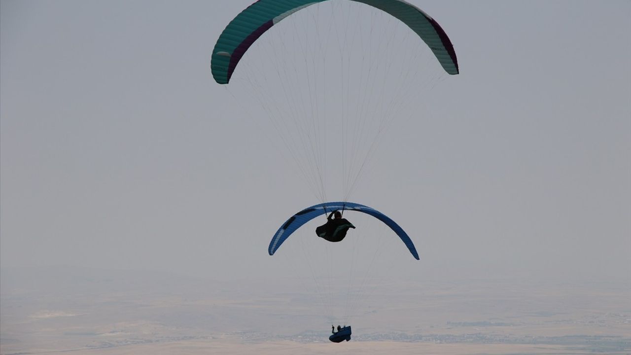 Yamaç Paraşütü Dünya Kupası Aksaray'da Sona Yaklaşıyor